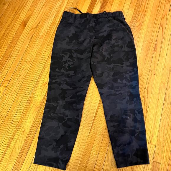 Lululemon Keep Moving 7/8 Pants Womens 10 Hi Rise Camo Black Gray - Picture 3 of 11